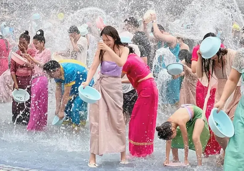 Water-Splashing Festival