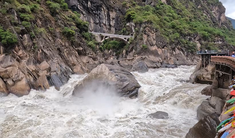 Upper Tiger Leaping Gorge